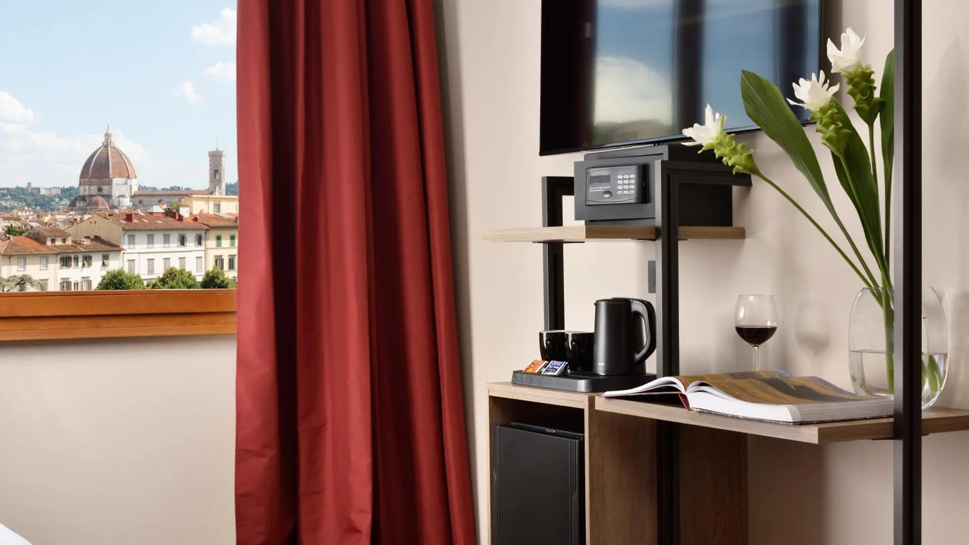 Essence Hotel Firenze