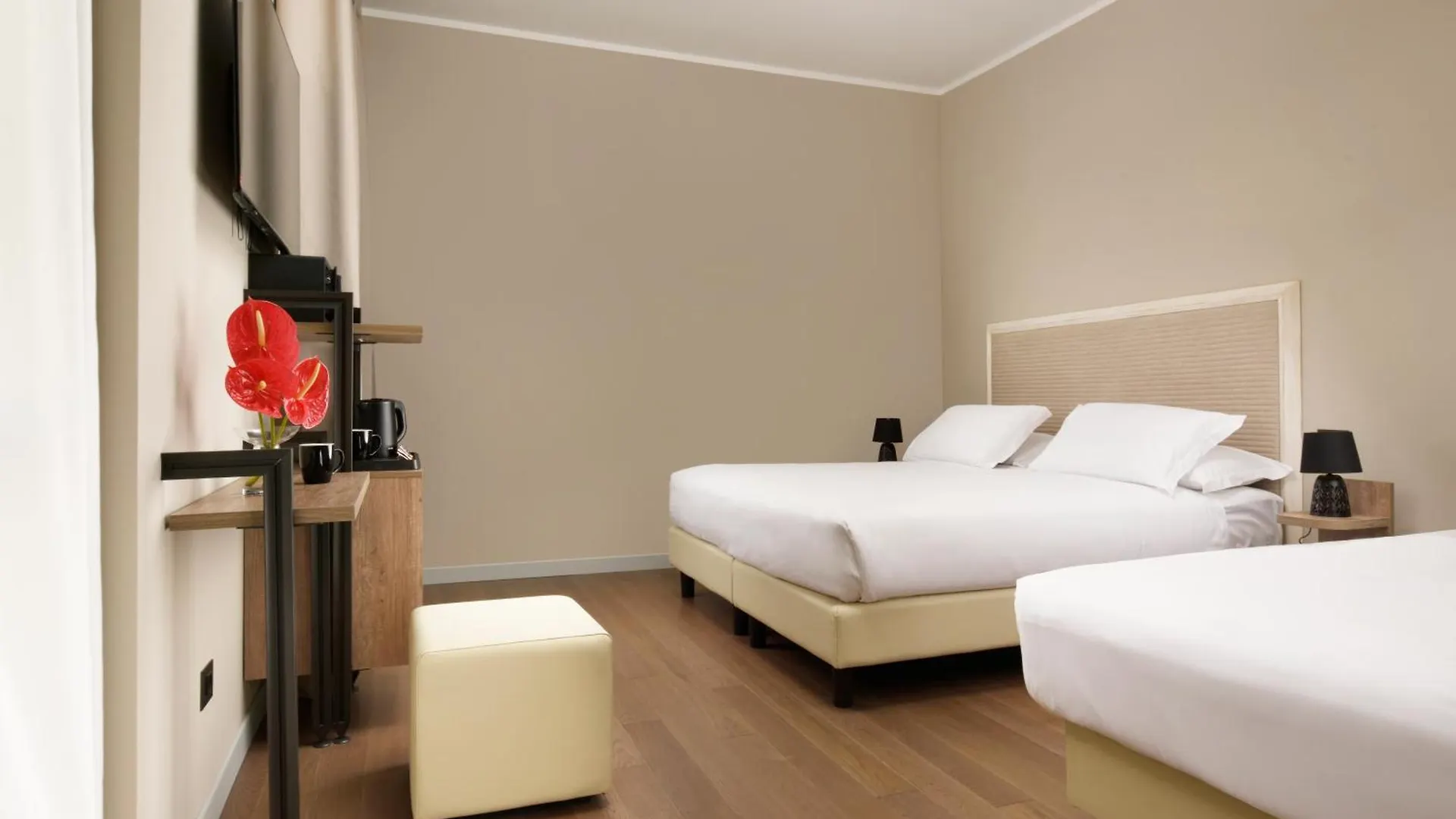 Essence Hotel Florence